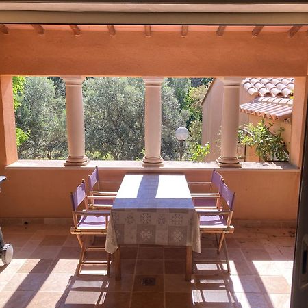 Le Patio Lägenhet Laouque Exteriör bild